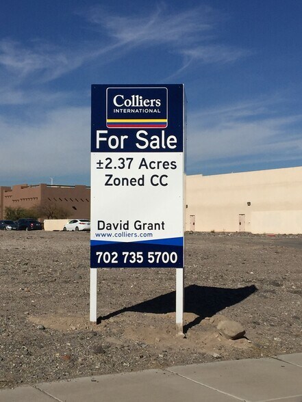 1321 W Warm Springs Rd, Henderson, NV à vendre - Photo principale – Image 1 sur 1