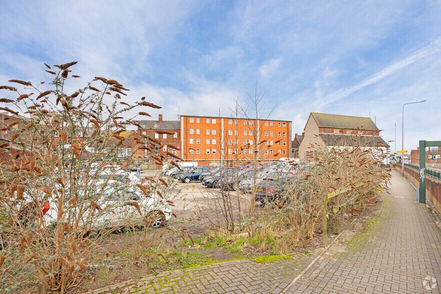 Upper Burgess St, Grimsby à vendre - Photo de l’immeuble – Image 2 sur 3