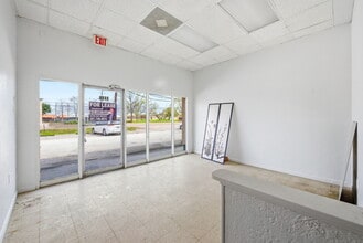 3518-3528 E Broadway St, Pearland, TX à louer Photo intérieure– Image 1 sur 15