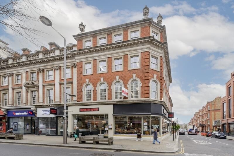 191-195 Kensington High St, Londres à louer - Photo de l’immeuble – Image 1 sur 1