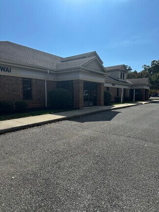 Plus de détails pour 15421 Forest Rd, Forest, VA - Bureau à louer