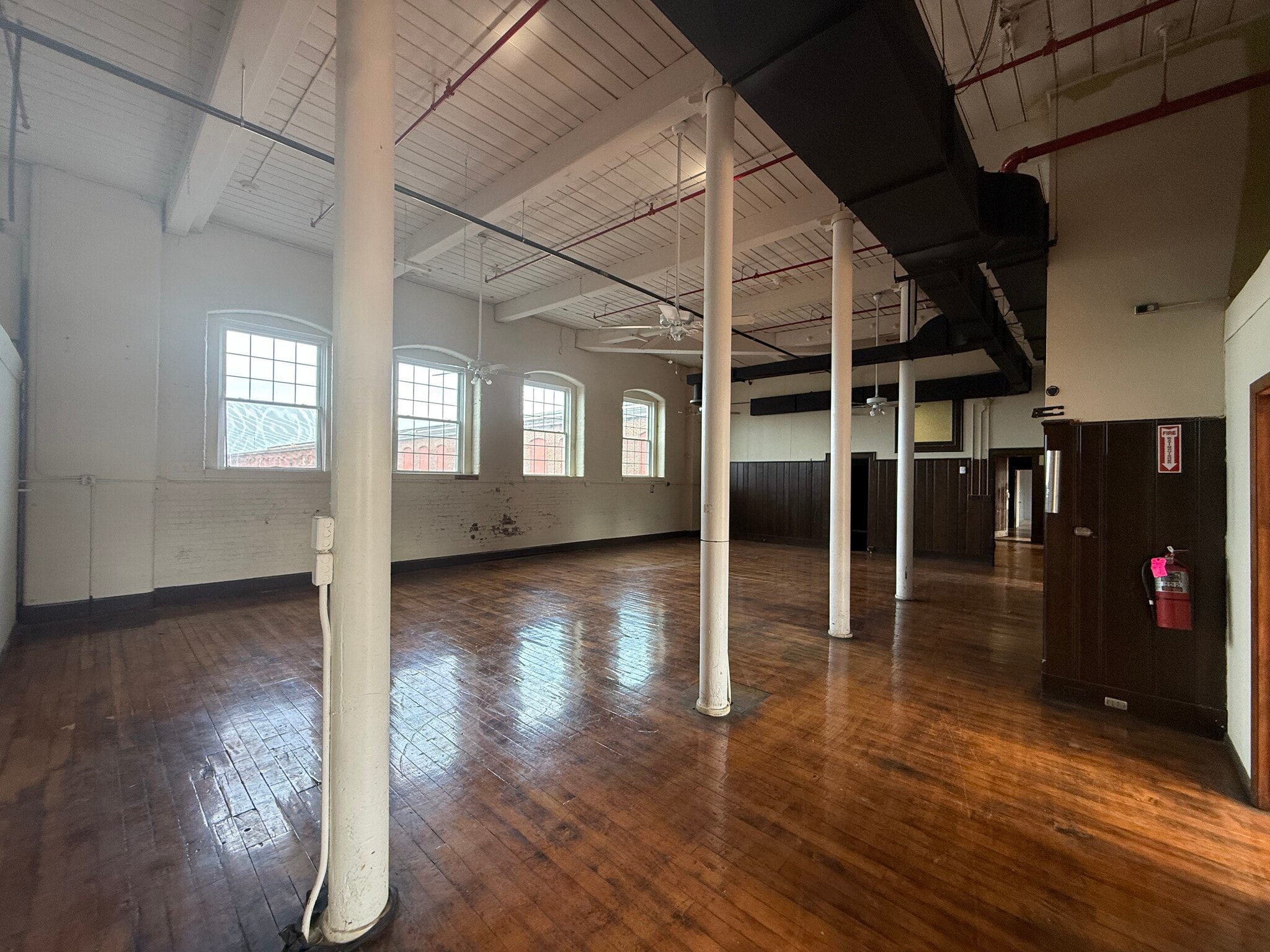 21 Sabin St, Pawtucket, RI à louer Photo de l’immeuble– Image 1 sur 5