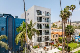 Plus de détails pour 137 N Doheny Dr, West Hollywood, CA - Logement à vendre