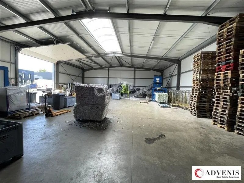 Local d’activités dans Saint-Loubès à louer Photo intérieure– Image 1 sur 5