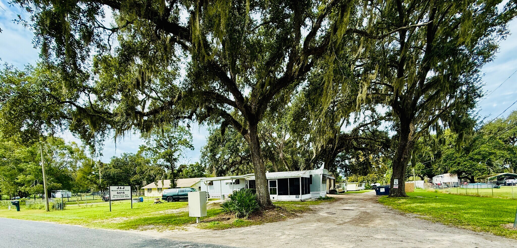 6416 Black Dairy Rd, Seffner, FL à vendre Photo de l’immeuble– Image 1 sur 19