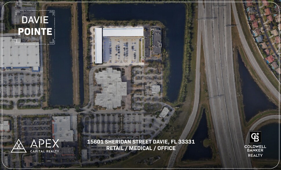 15601 Sheridan St, Davie, FL à vendre - Photo de l’immeuble – Image 1 sur 6