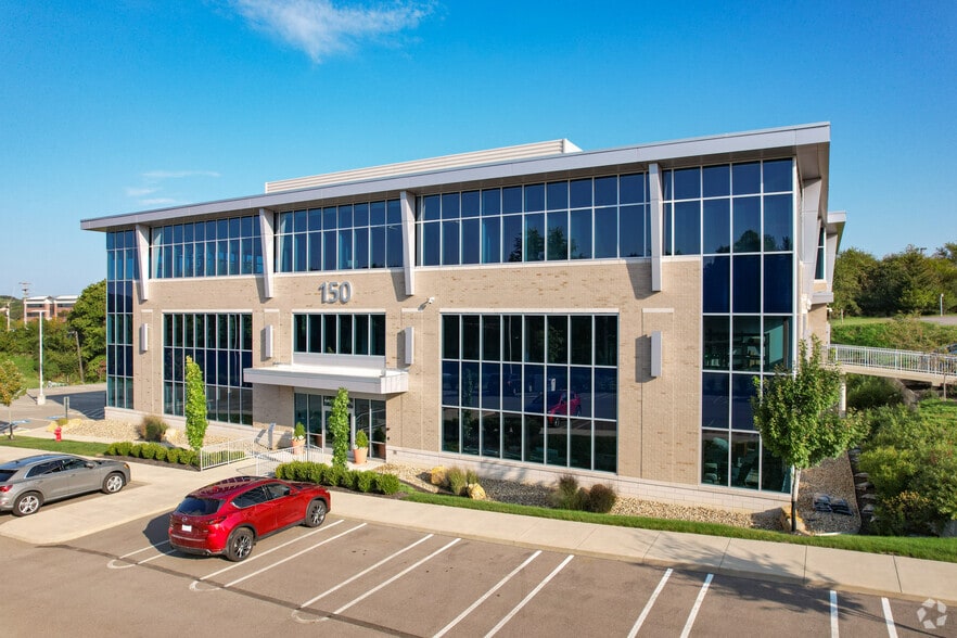 150 N Meadows Dr, Wexford, PA à louer - Photo de l’immeuble – Image 3 sur 8