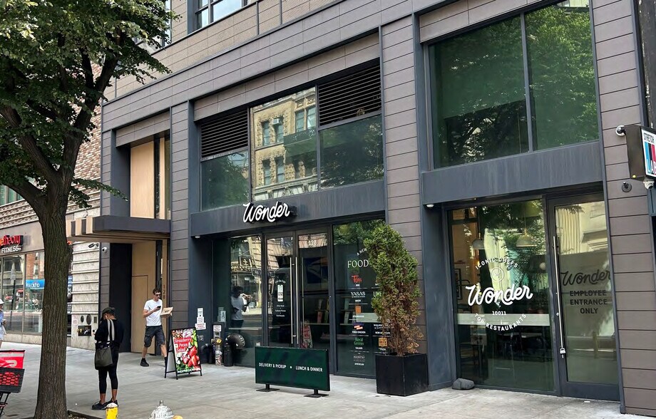128 W 23rd St, New York, NY à vendre - Photo de l’immeuble – Image 2 sur 4