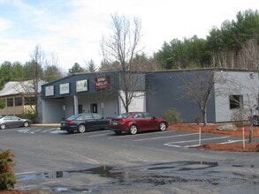 292 Route 101, Bedford, NH à louer Photo intérieure– Image 2 sur 9