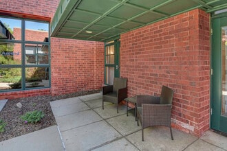 88 Inverness Cir E, Englewood, CO à louer Photo intérieure– Image 2 sur 14