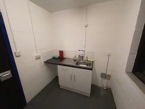 Station St, Leek à louer Photo intérieure– Image 2 sur 7