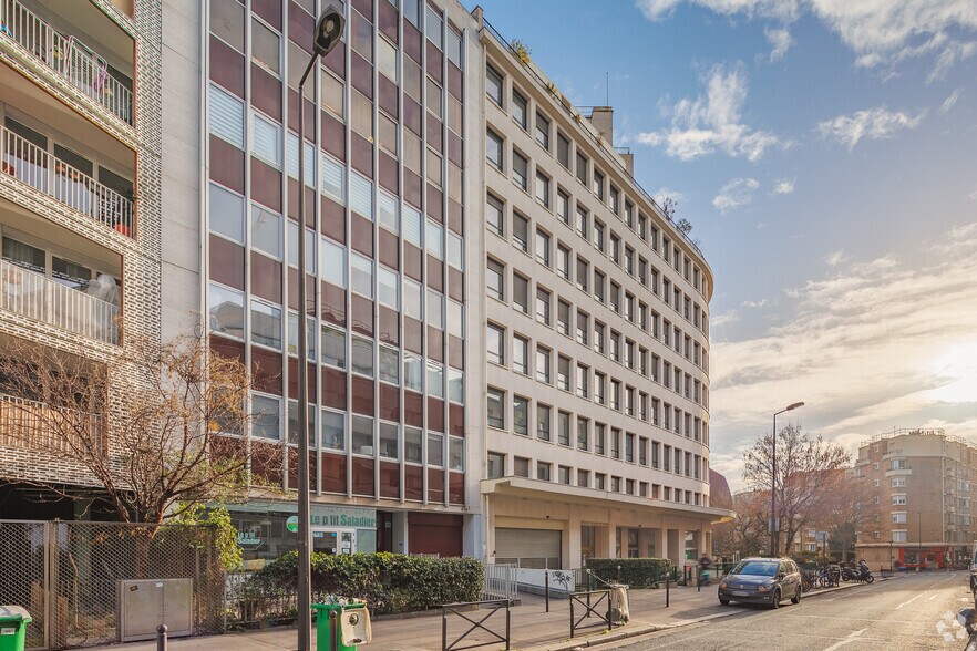 Bureau dans Paris à louer - Photo de l’immeuble – Image 3 sur 10