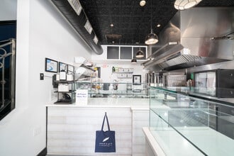 155 3rd St, Hoboken, NJ à louer Photo intérieure– Image 2 sur 18