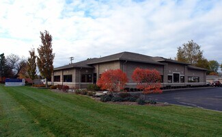 Plus de détails pour 29703 Hoover Rd, Warren, MI - Médical à louer