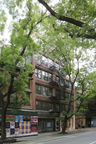 Plus de détails pour 17-19 Bleecker St, New York, NY - Local commercial à louer