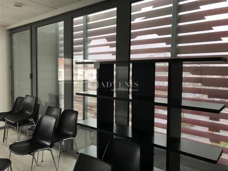 Bureau dans Épinal à louer - Photo de l’immeuble – Image 1 sur 14