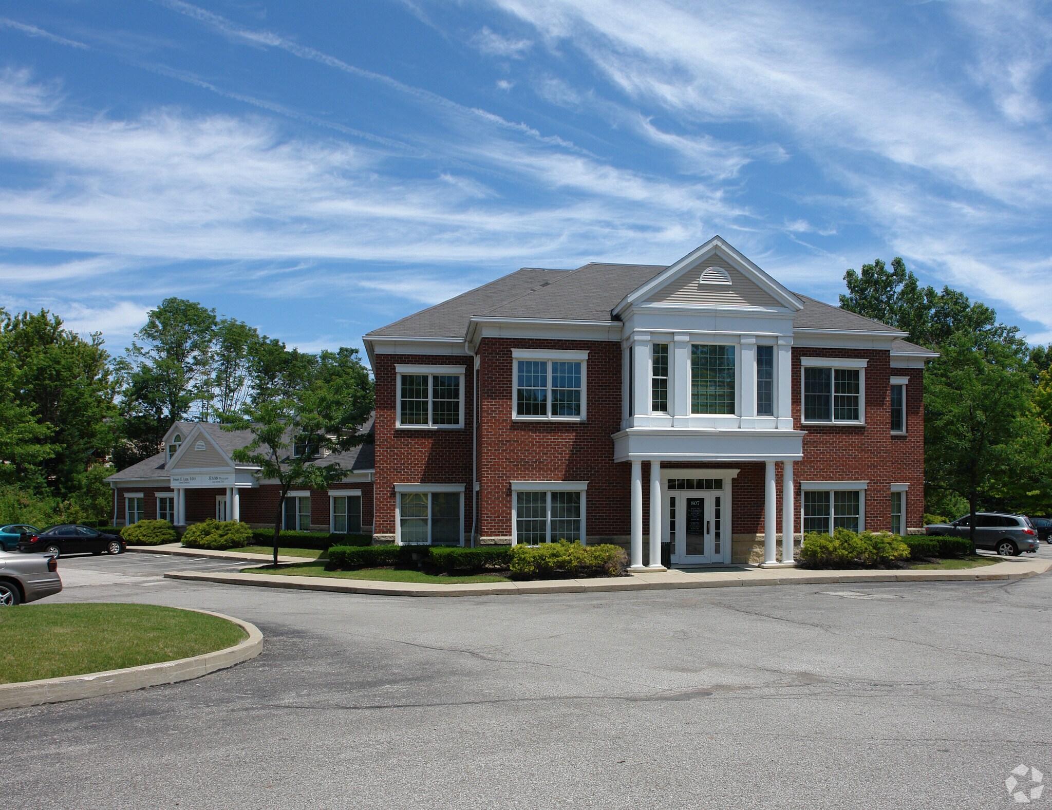 807 E Washington St, Medina, OH à louer Photo principale– Image 1 sur 8