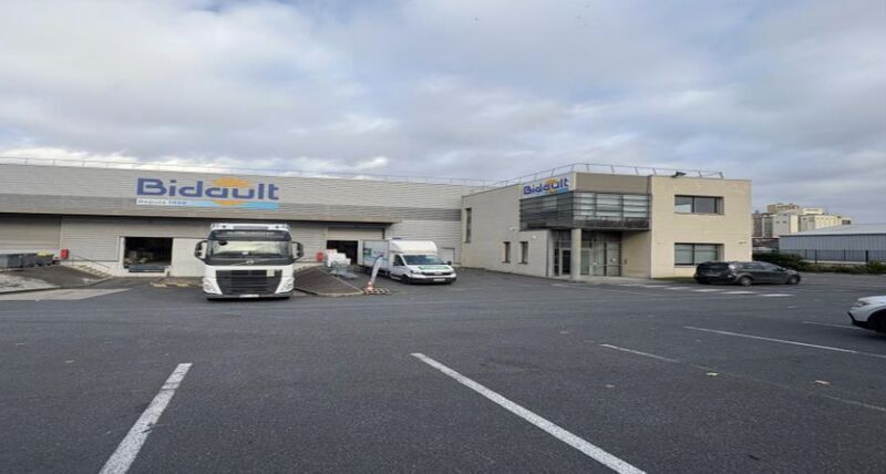 Local d’activités dans Gennevilliers à louer Photo de l’immeuble– Image 1 sur 17