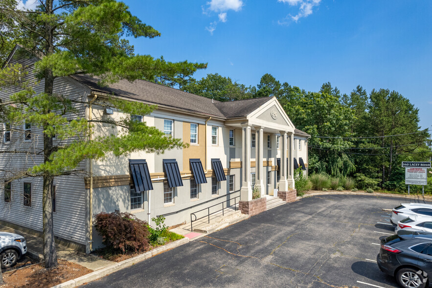 540 Lacey Rd, Forked River, NJ à louer - Photo de l’immeuble – Image 2 sur 25