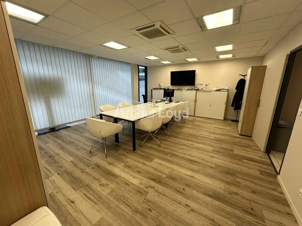 Bureau dans Reims à louer Photo intérieure– Image 1 sur 7