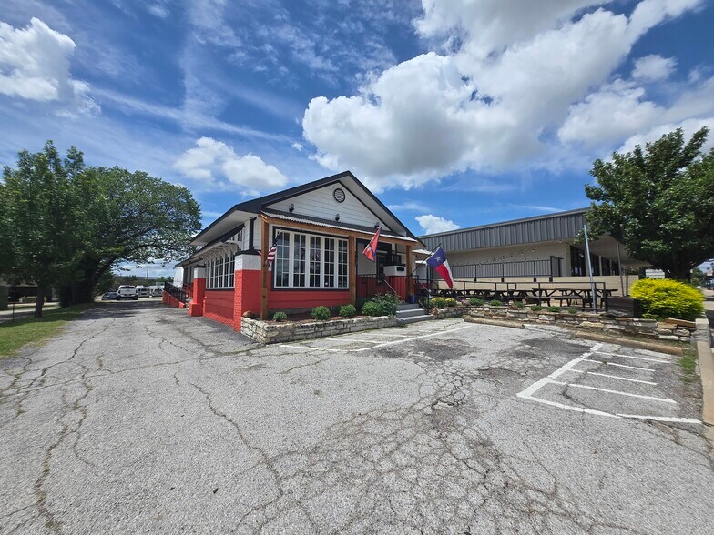 406 W Abram St, Arlington, TX à vendre - Photo de l’immeuble – Image 1 sur 22