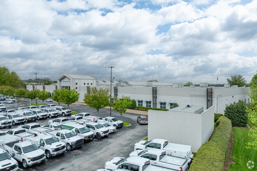 5720 Crossings Blvd, Antioch, TN à louer - Photo de l’immeuble – Image 1 sur 6
