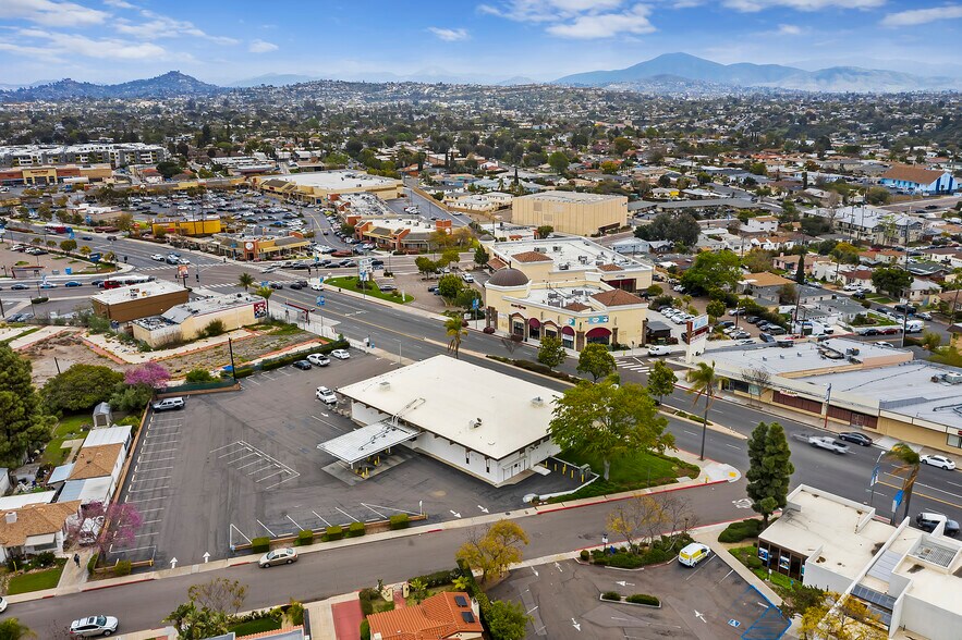 6010 El Cajon Blvd, San Diego, CA à vendre - Aérien – Image 2 sur 8