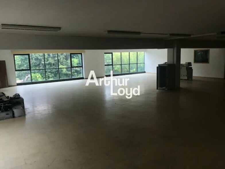 Bureau dans Grasse à louer - Photo intérieure – Image 2 sur 4