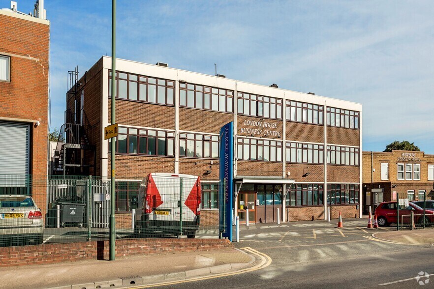 Thames Rd, Crayford à louer - Photo de l’immeuble – Image 3 sur 3