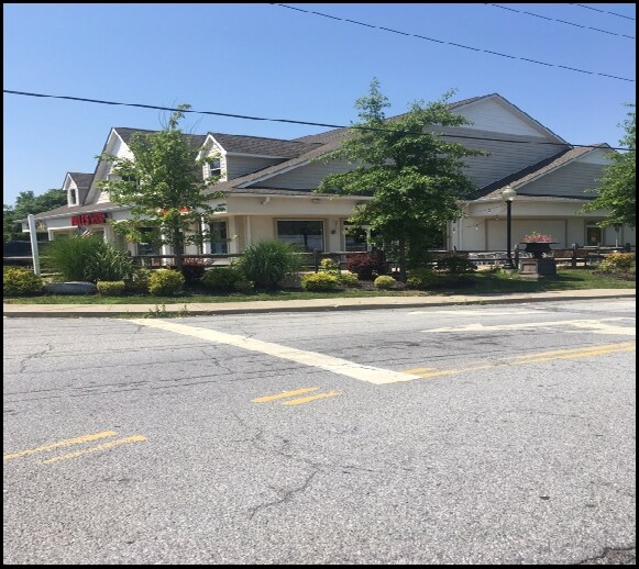 1821 E Main St, Mohegan Lake, NY à louer - Photo de l’immeuble – Image 2 sur 52