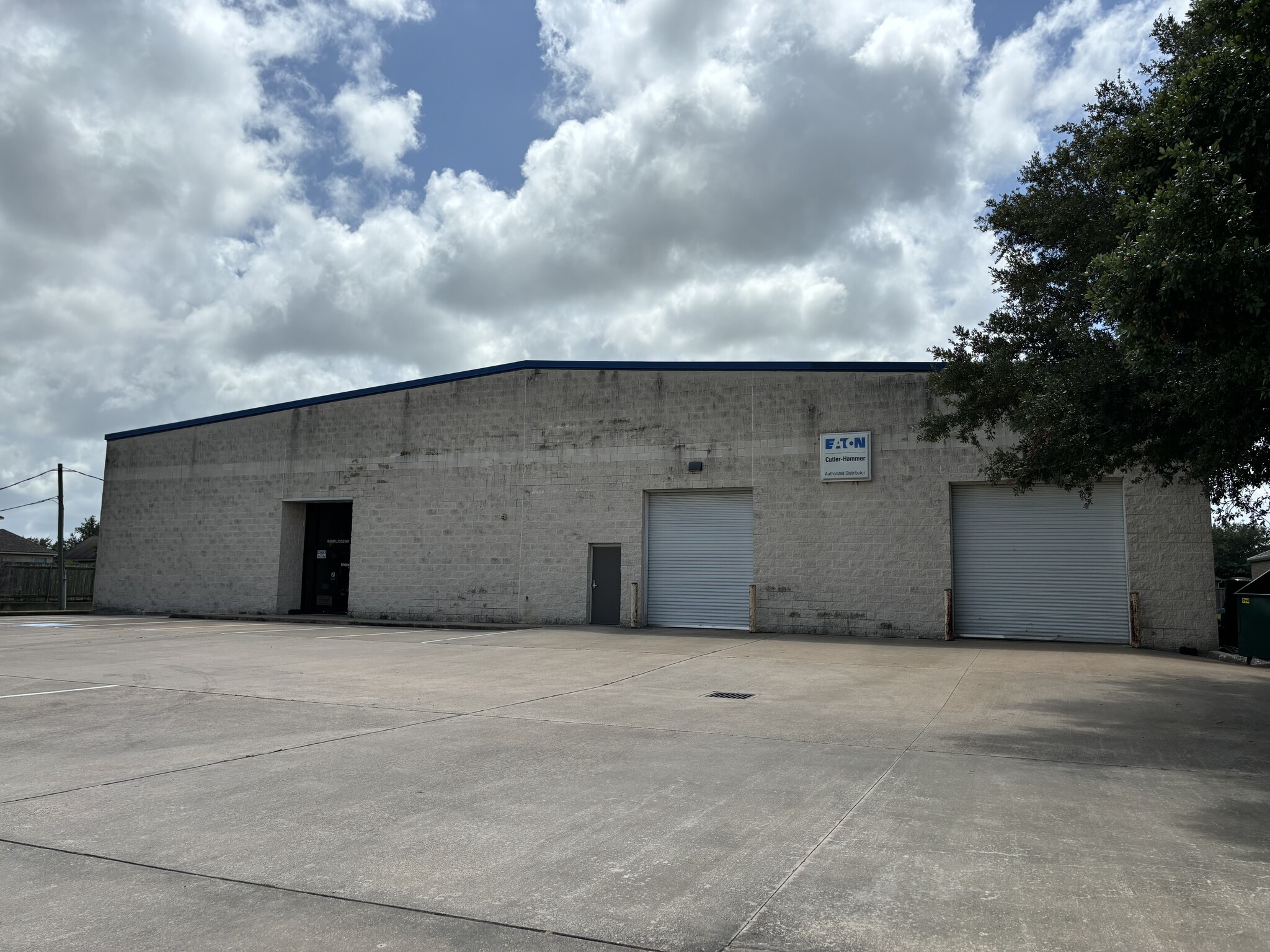3222 Manvel Rd, Pearland, TX à louer Photo de l’immeuble– Image 1 sur 24