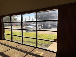 800-810 W State St, Garland, TX à louer Photo de l’immeuble– Image 1 sur 7