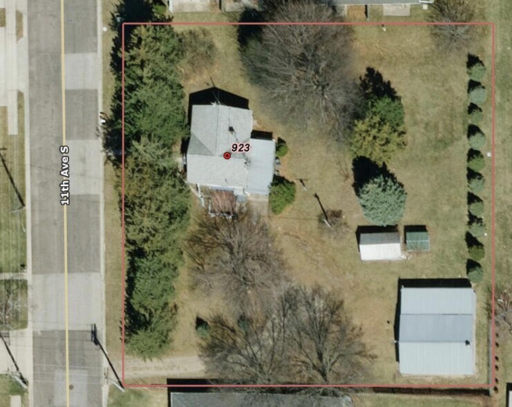 923 11th Ave S, Onalaska, WI à vendre - Photo de l’immeuble – Image 1 sur 19