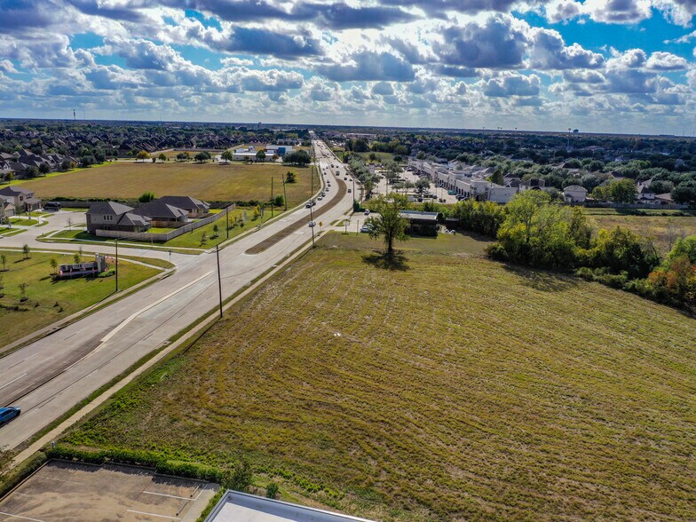 FM 2218 & FM 1640, Rosenberg, TX à vendre - Photo de l’immeuble – Image 3 sur 32