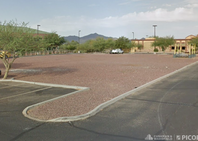 2225 W Ina Rd, Tucson, AZ à louer - Photo de l’immeuble – Image 2 sur 7