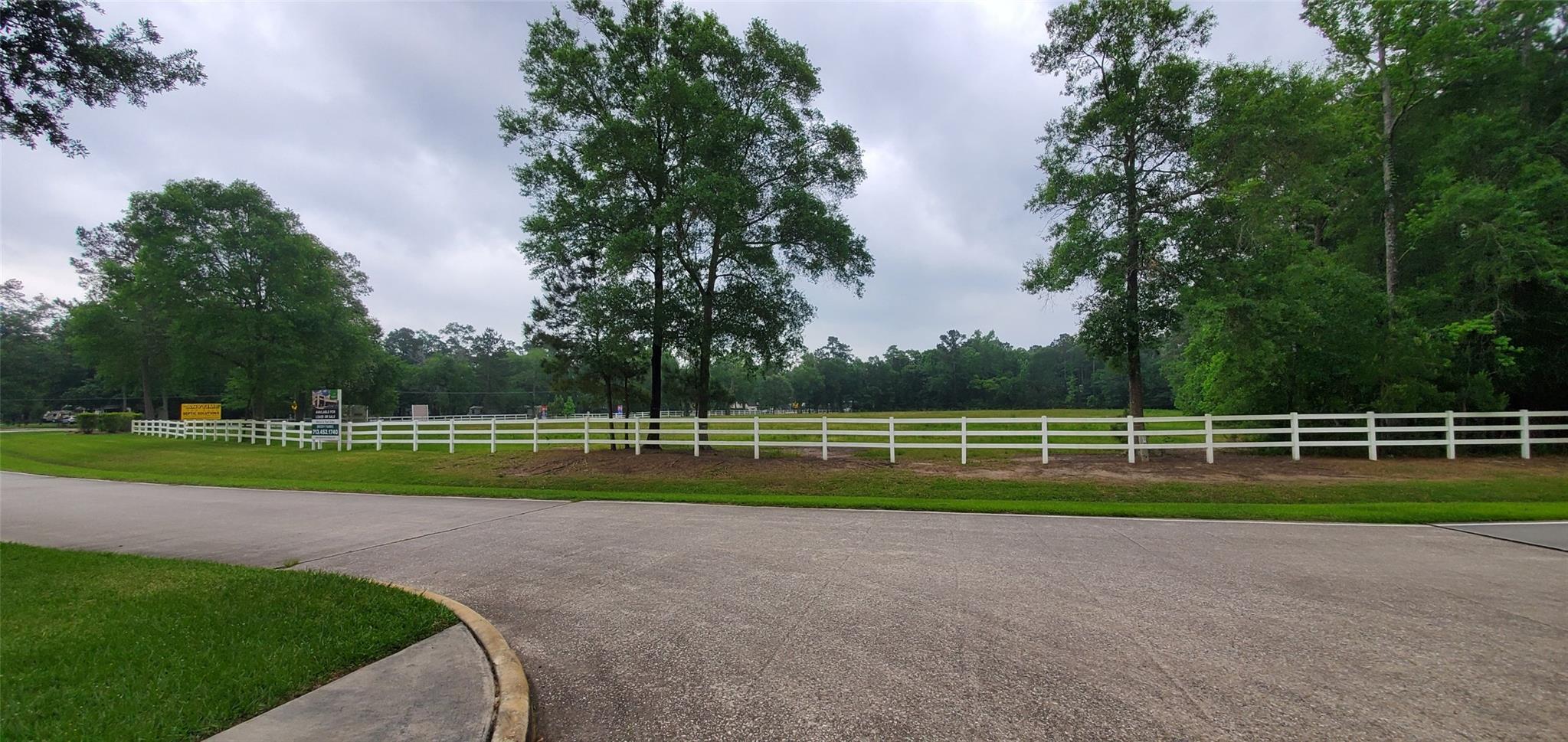 29662 Huffman Cleveland Rd, Huffman, TX à vendre Photo principale– Image 1 sur 9