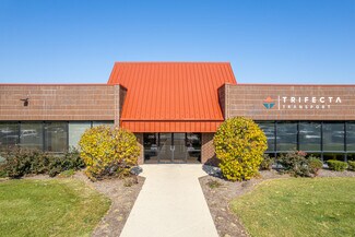 Plus de détails pour 300-350 E 22nd St, Lombard, IL - Bureau/Local commercial à louer