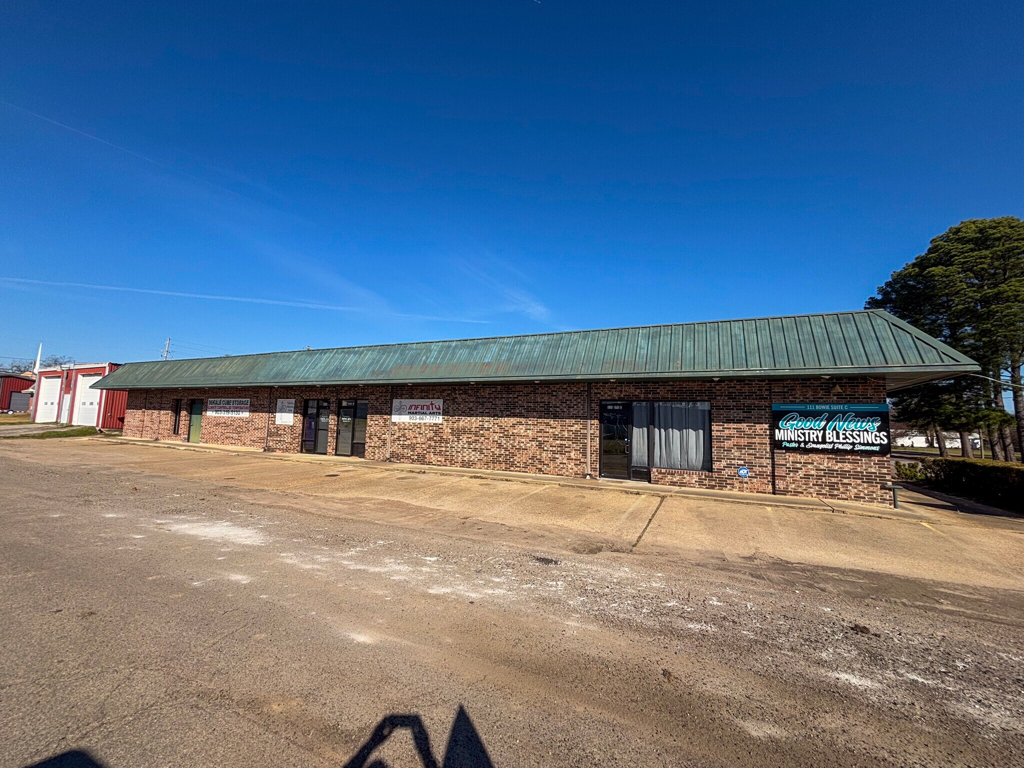 111 Bowie St, De Kalb, TX à vendre Photo principale– Image 1 sur 21