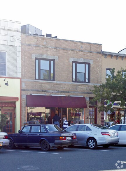 410-412 Mamaroneck Ave, Mamaroneck, NY à louer - Photo de l’immeuble – Image 2 sur 10