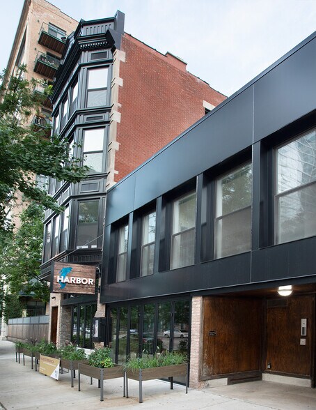 1312 S Wabash Ave, Chicago, IL à louer - Photo de l’immeuble – Image 3 sur 32