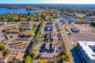 1630-1660 Haslett Rd, Haslett, MI - Vue aérienne  vue de carte - Image1