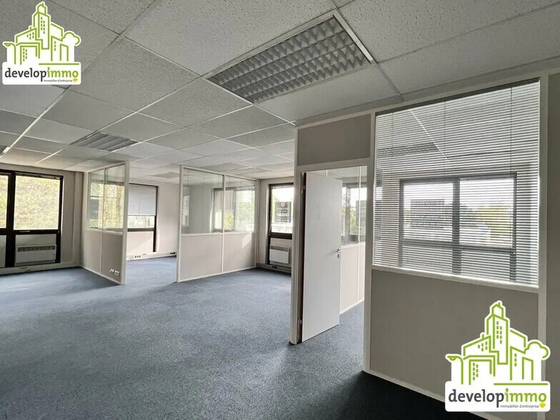 Bureau dans Caen à louer - Photo de l’immeuble – Image 2 sur 5