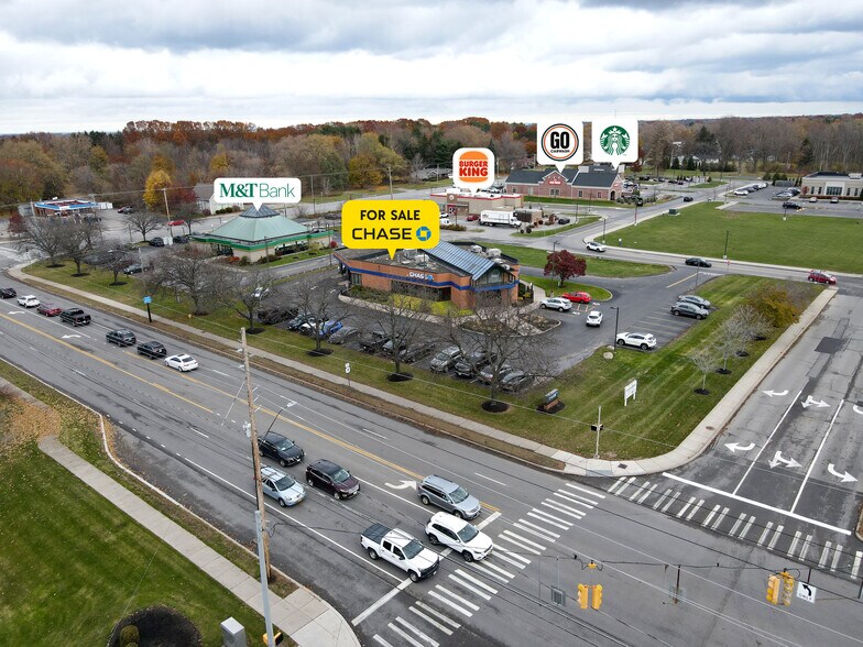 690 Long Pond Rd, Greece, NY à vendre - Photo de l’immeuble – Image 2 sur 12