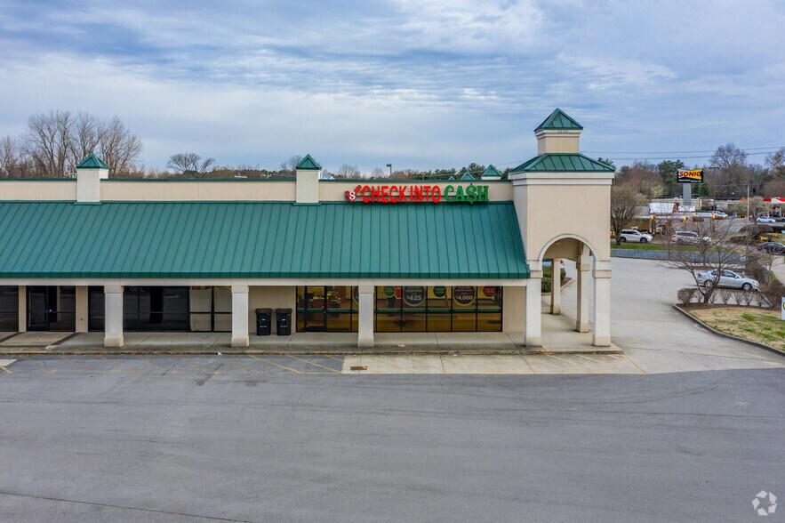 1660 S Middle Tennessee Blvd, Murfreesboro, TN à vendre - Photo de l’immeuble – Image 3 sur 7