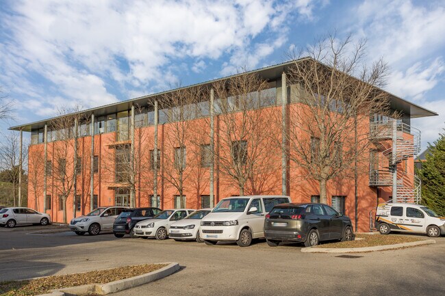 Plus de détails pour 155 Rue Paul Langevin, Aix-en-Provence - Bureau à louer