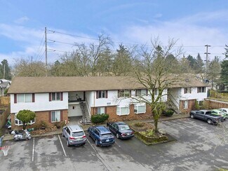 Plus de détails pour 2630 SE 136th Ave, Portland, OR - Logement à vendre