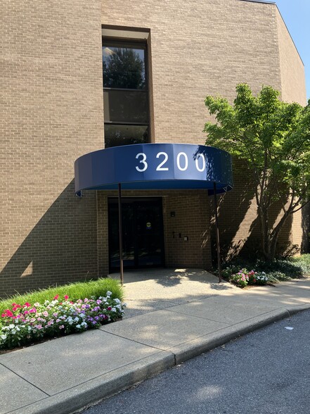 3200 Tower Oaks Blvd, Rockville, MD à vendre - Photo de l’immeuble – Image 2 sur 24