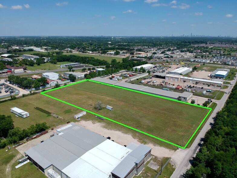 13530 Almeda School Rd, Houston, TX à vendre - Photo de l’immeuble – Image 1 sur 4