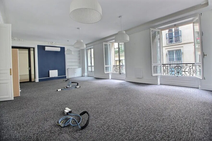 10 Avenue De L'Opera, Paris à vendre - Photo de l’immeuble – Image 2 sur 19