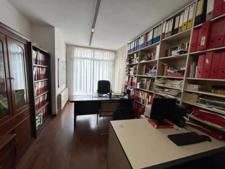 Bureau dans Barcelone, Barcelona à louer Photo intérieure– Image 1 sur 11